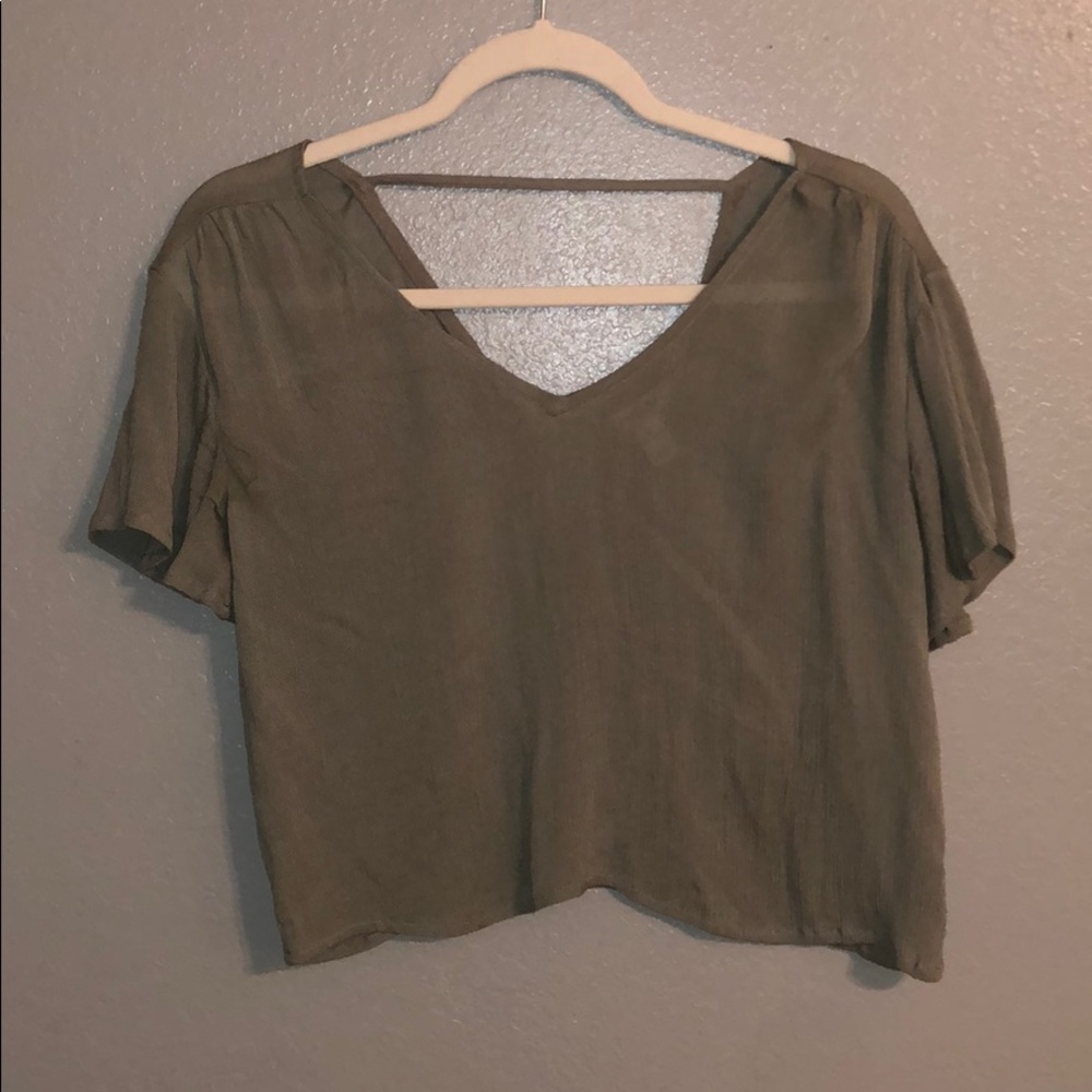 never worn green top. cropped